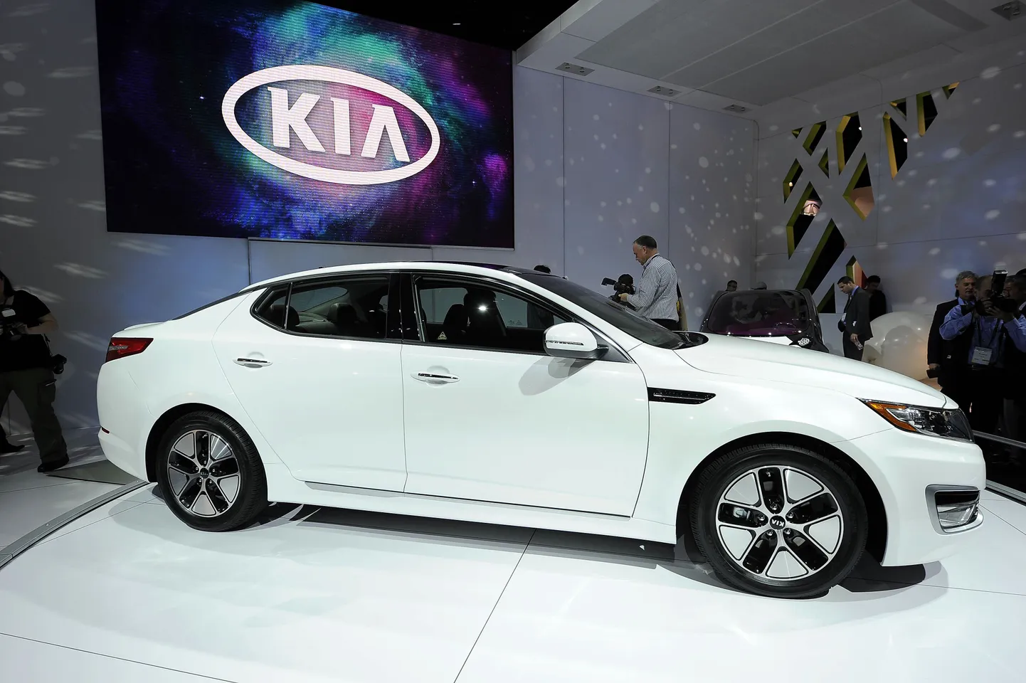 Kia Optima Hybrid.