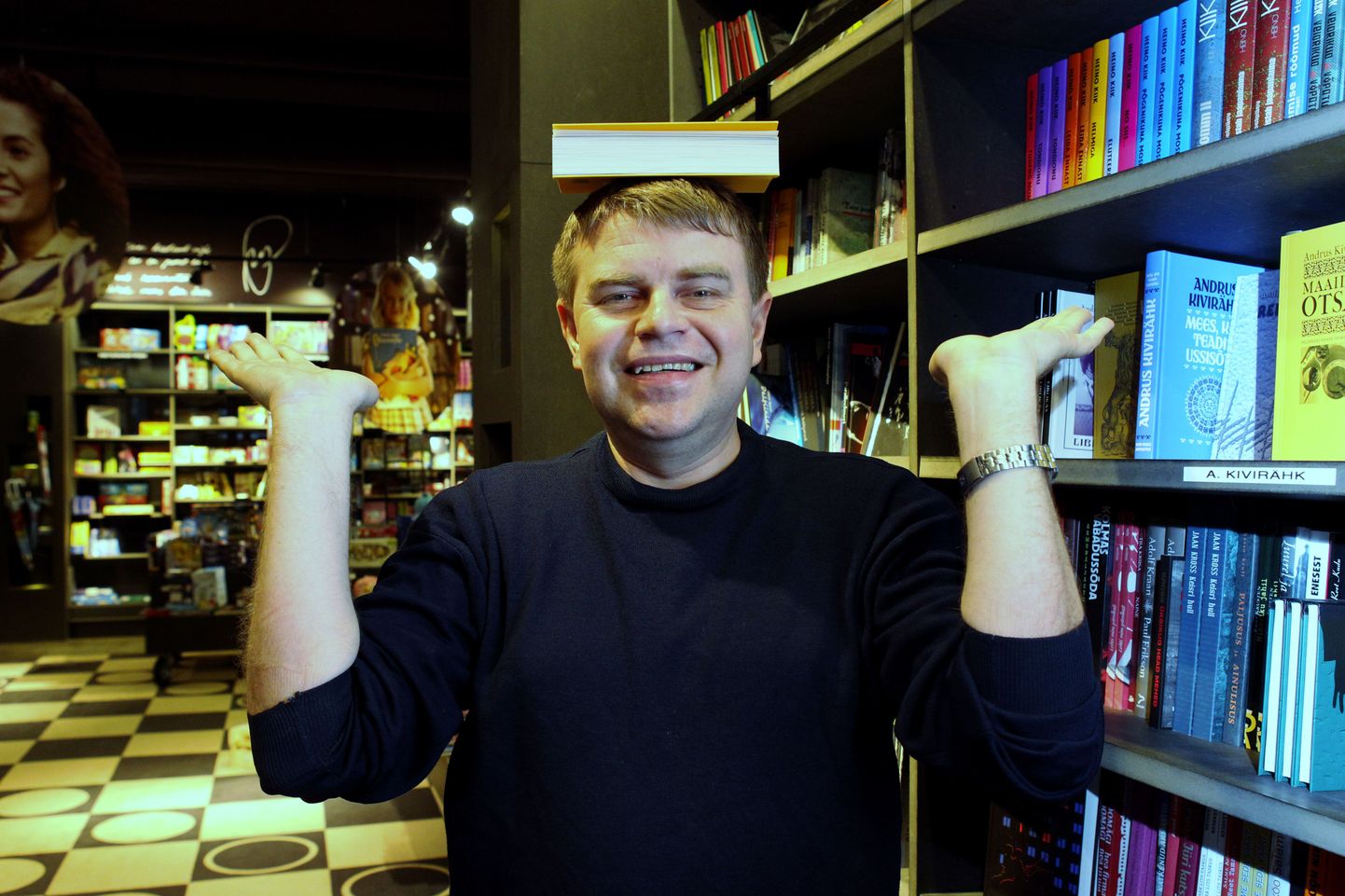Kirjanik Andrus Kiviärhk.