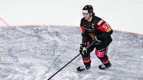 Latvijas pretiniece Vācija sastāvā iekļauj trīs NHL spēlētājus