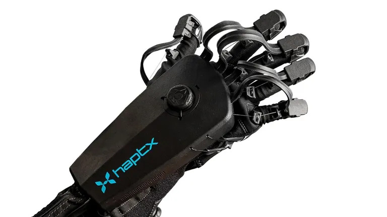 13 aastat hiljem: sellised näevad välja tänapäevased HaptX-i haptilised kindad, mis annavad sõrmeotstele edasi pinnataju.