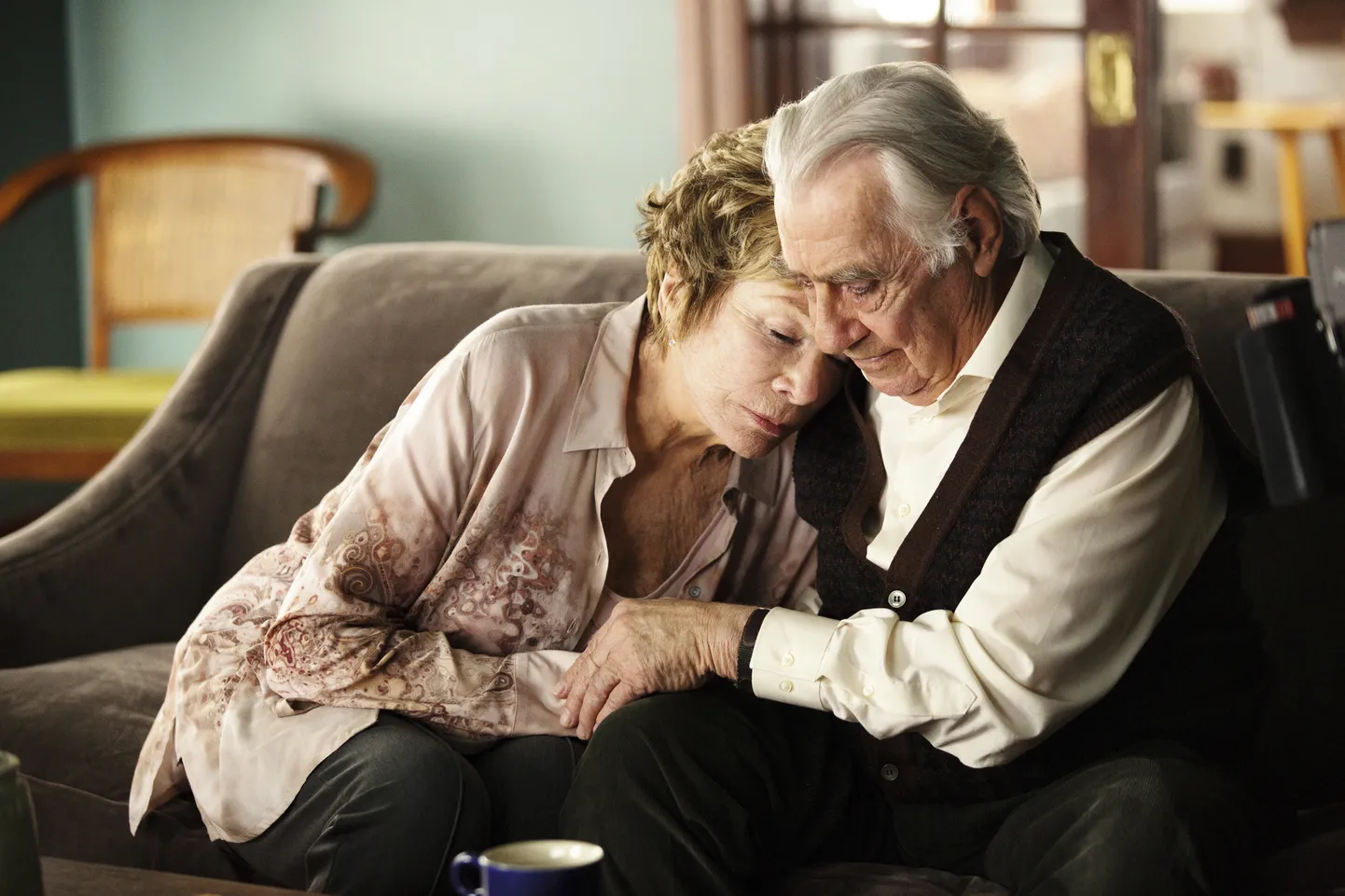 Shirley MacLaine & Philip Baker Hall, kaader filmist