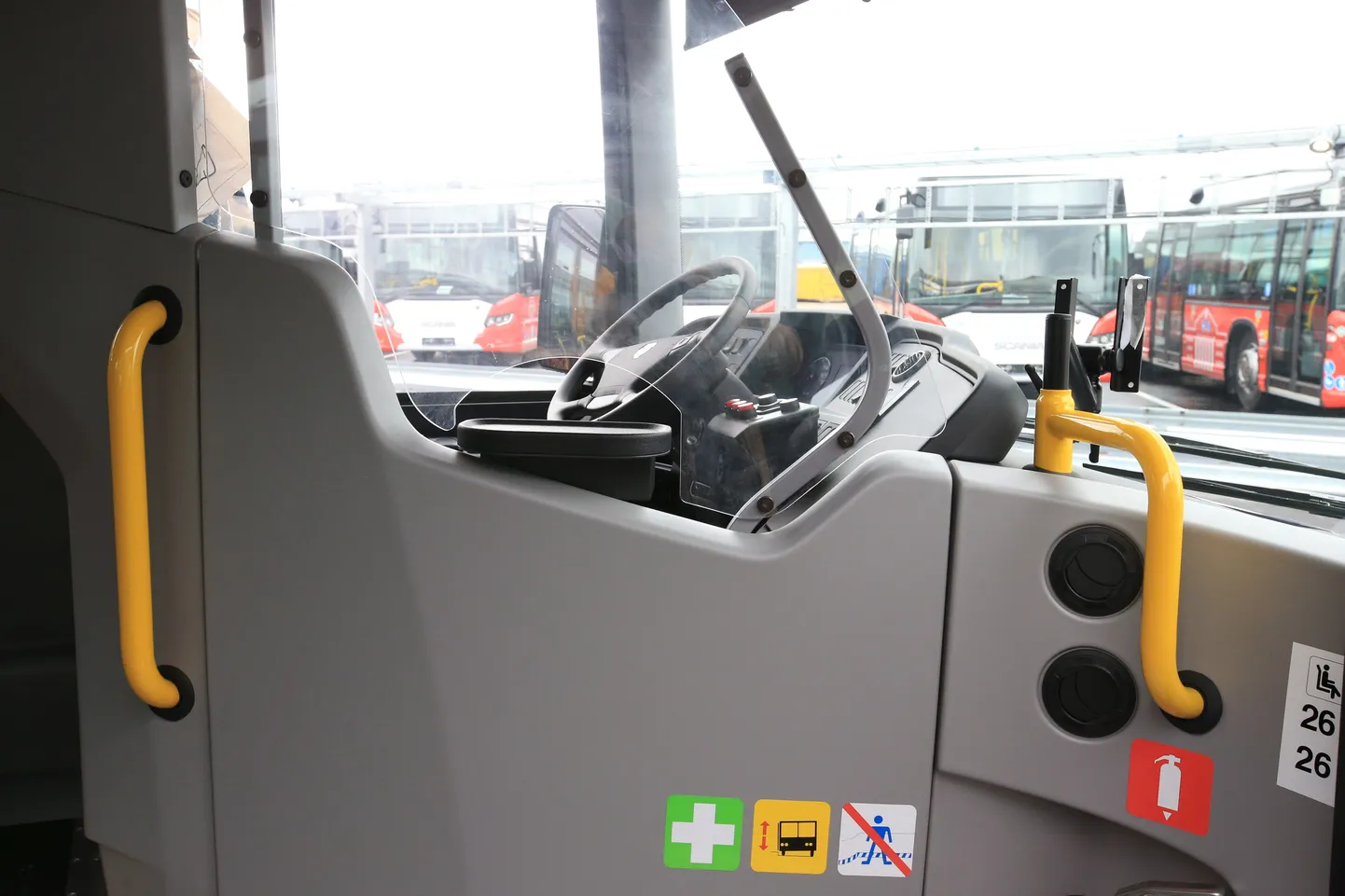 Bussijuhi kabiin.