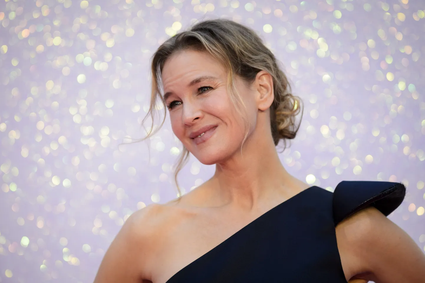 Renee Zellweger filmi «Bridget Jones's Baby» esilinastusel