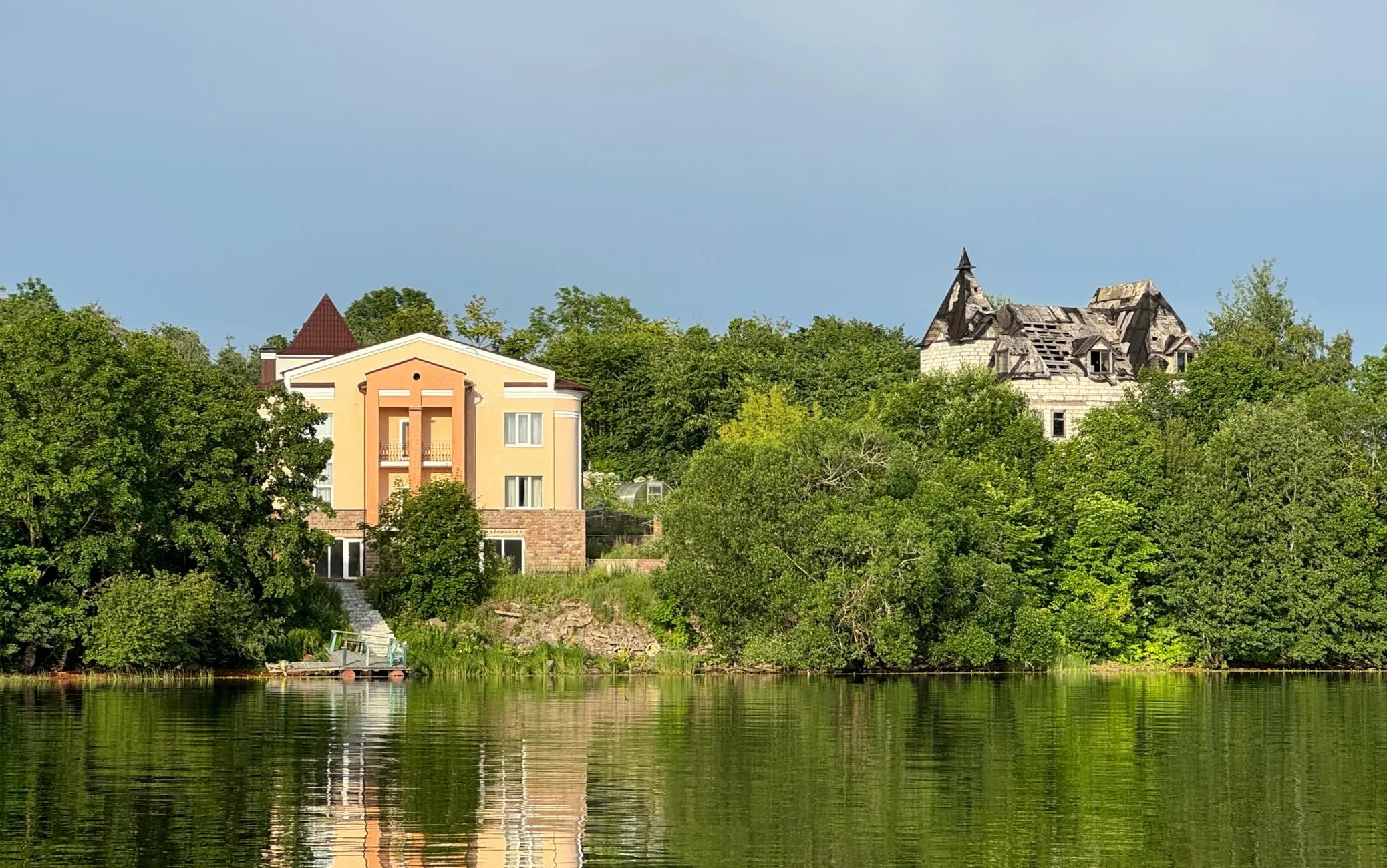 Piki Narva jõge sõites oli ida pool vahvaid vaateid. 