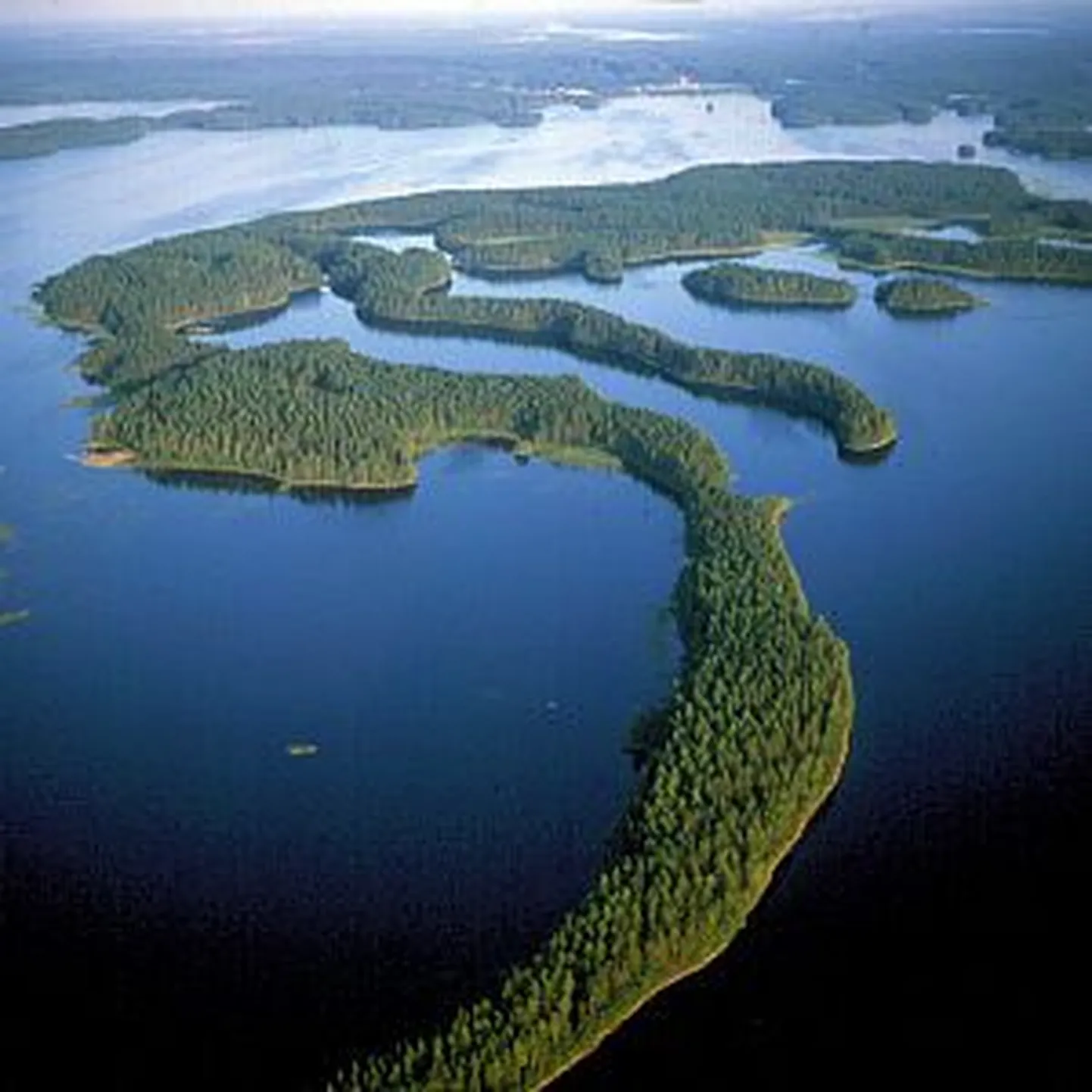 Saimaa järv, mille ääres on venelased Soomes ostnud hinnalisi kinnistuid.
