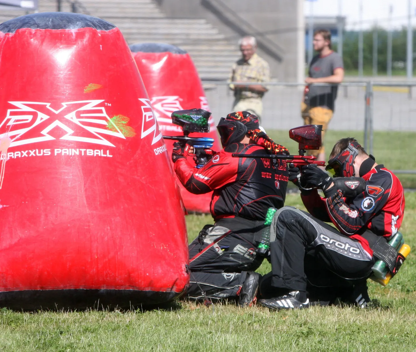 Sport-paintballi mängijatel on väga raske endale sponsoreid leida.
