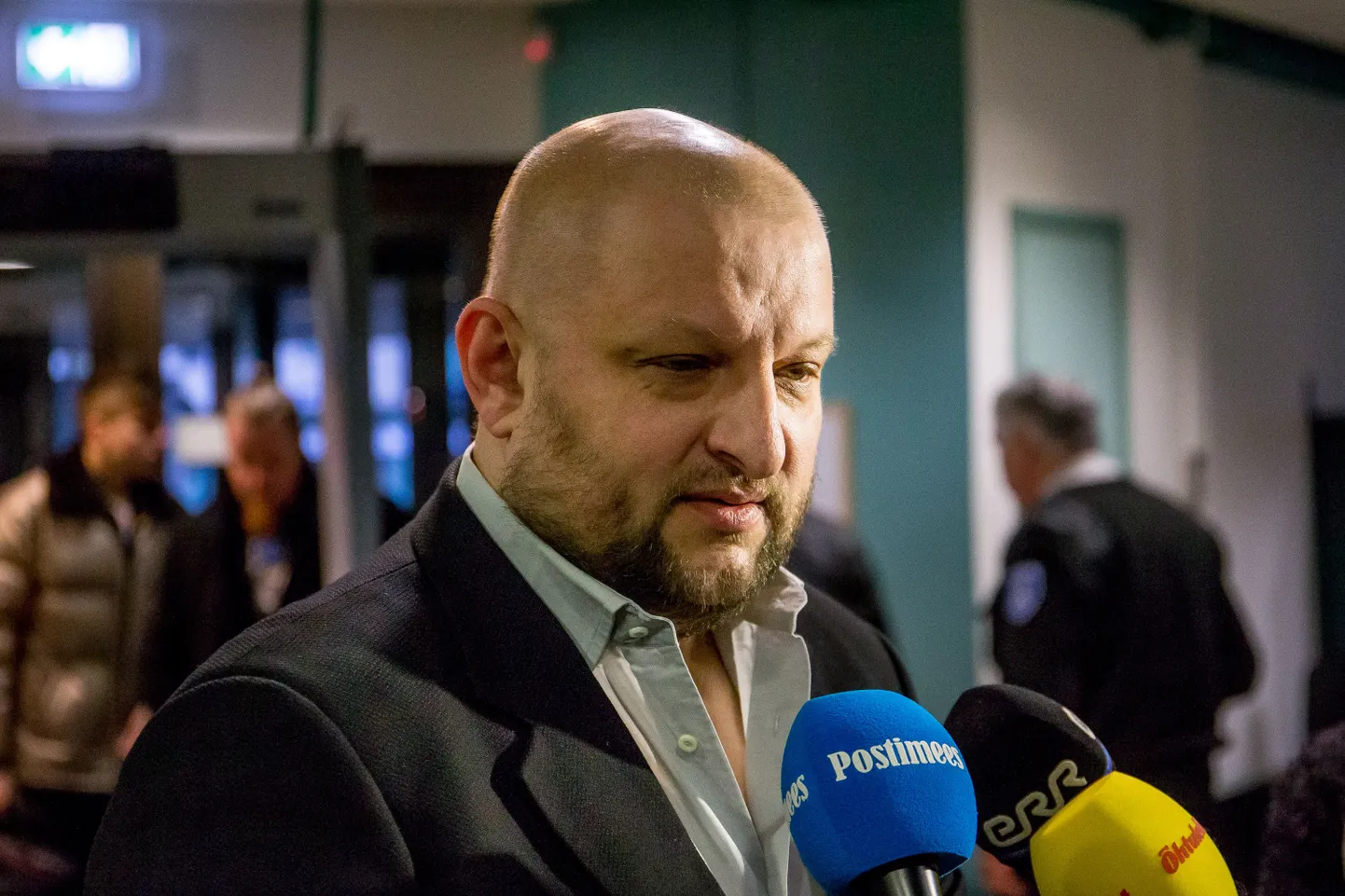 Lapsporno tootmises süüdistuse saanud kirjanik Kaur Kender.