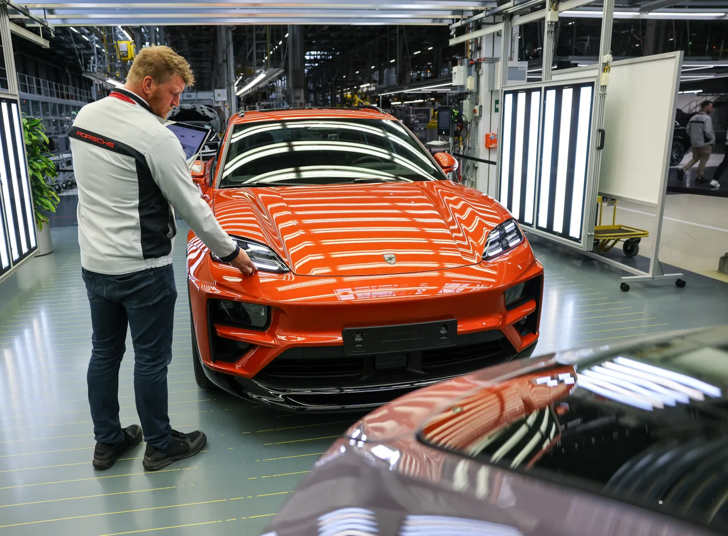 Porsche tehas.