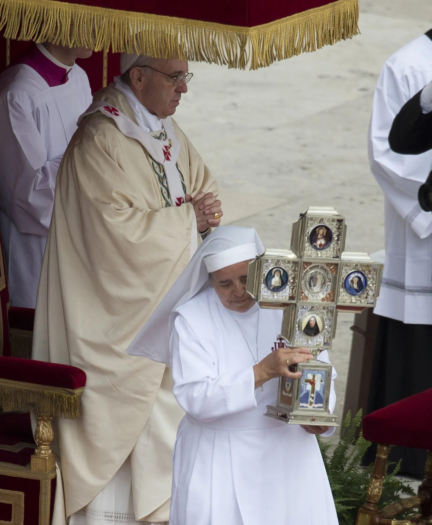 Paavst Franciscus