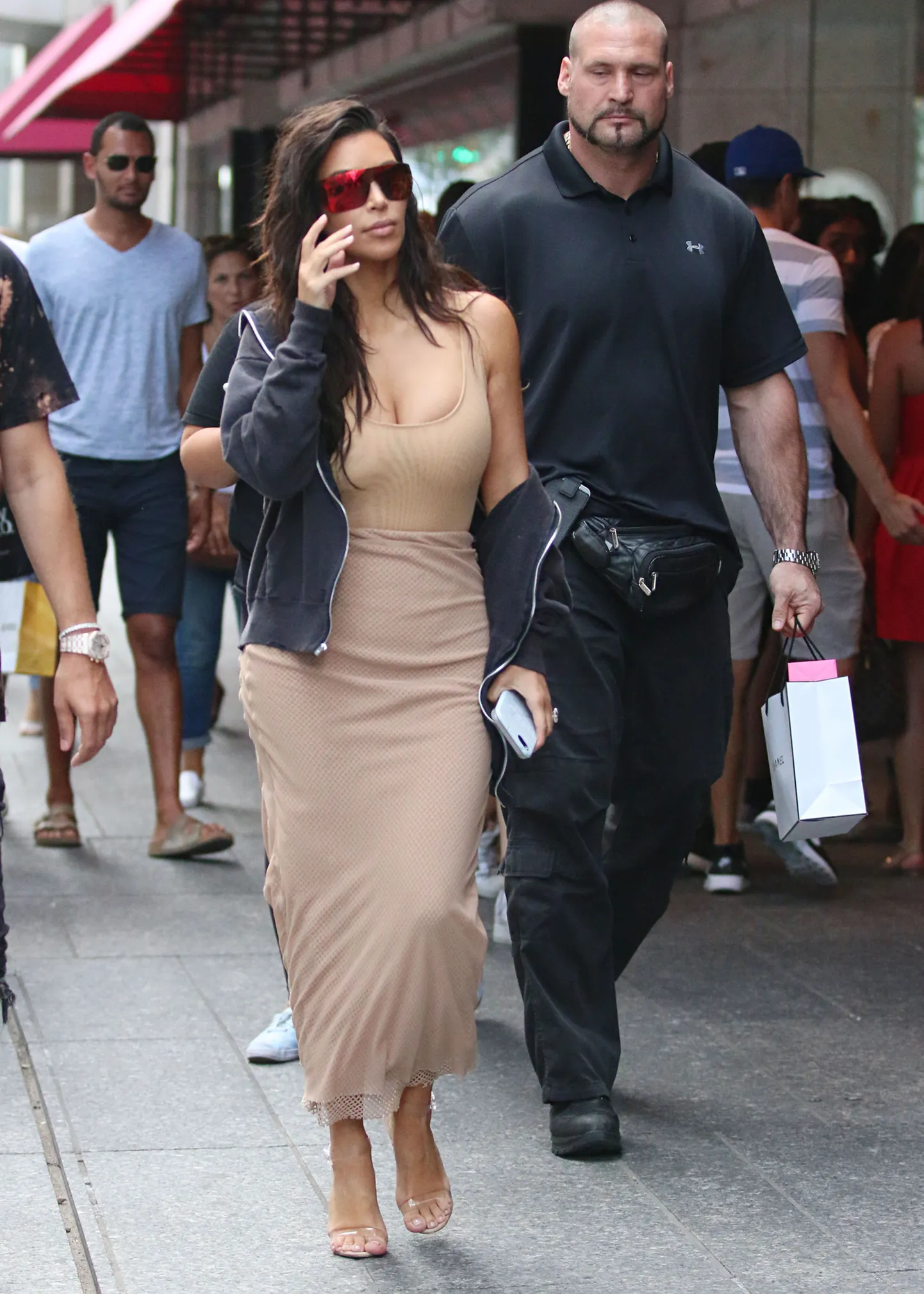 Kim Kardashian ja tema ihukaitsja Pascal Duvier
