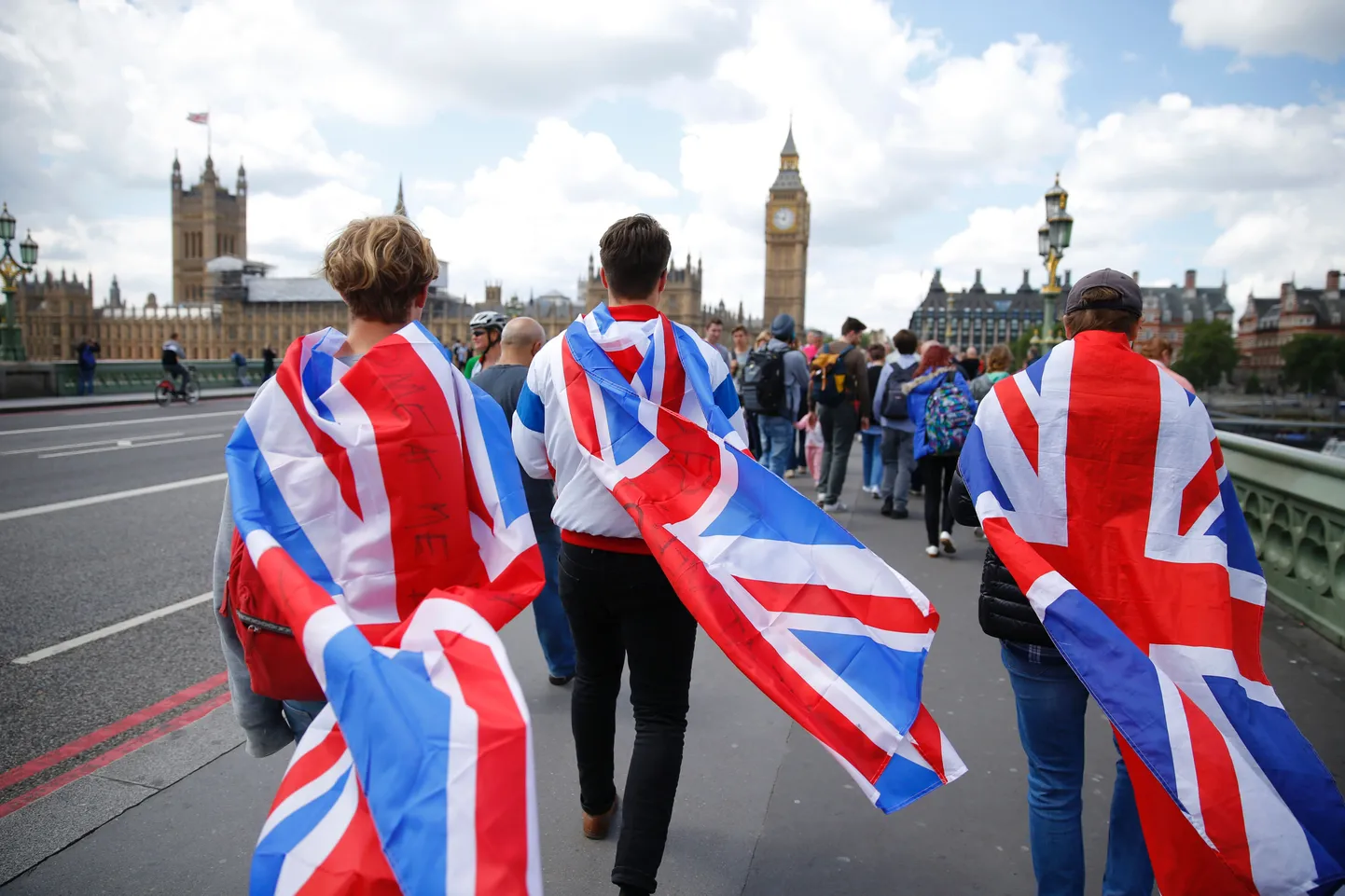Euroopa Liidust lahkumise poolt hääletas 52% britte, peamiselt olid need vanemad inimesed.
