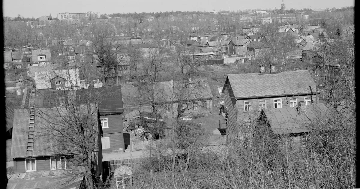 Pool sajandit tagasi kehtestatud Tartu generaalplaan nägi ette hoonete lauslammutamist Karlovas ja Supilinnas. Selle hoidis ära miljööväärtuslike alade loomine.