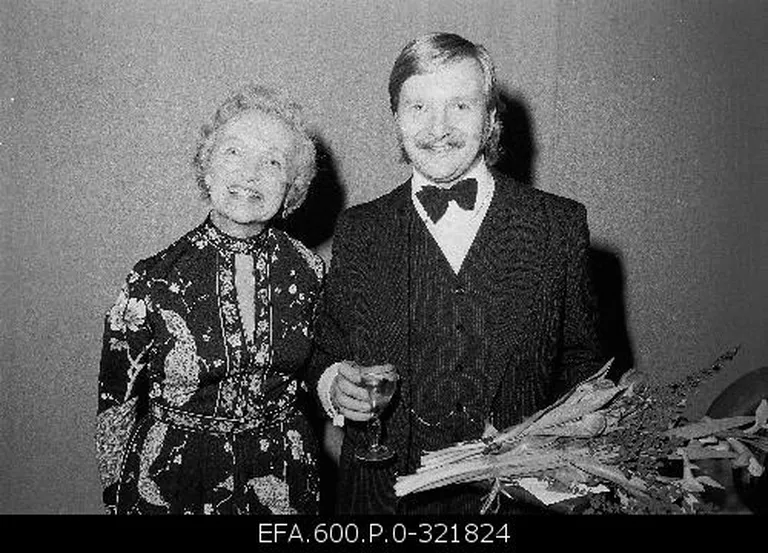 Teater. Pinna Stuudio Södra teater.1975