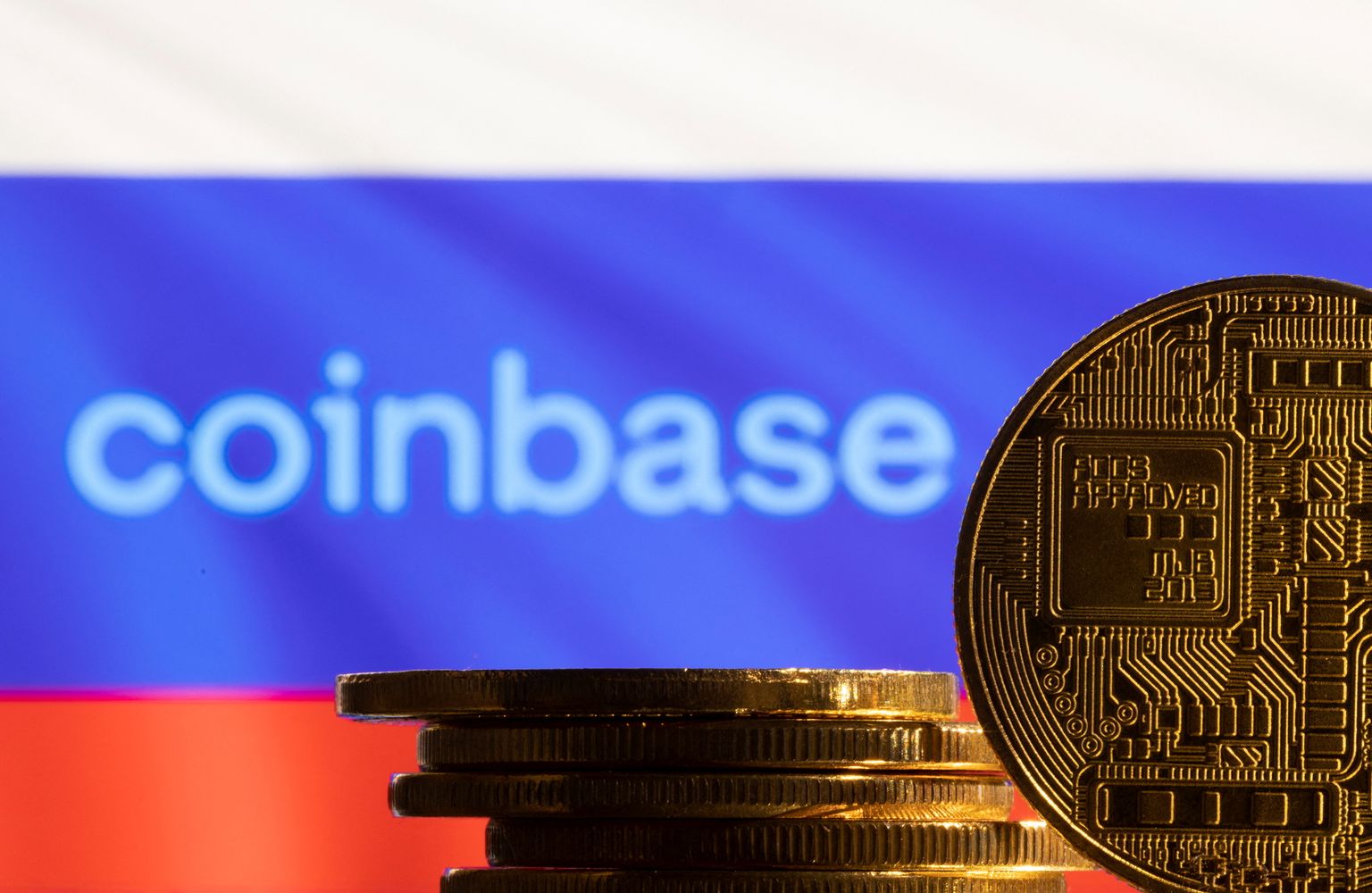 Coinbase'i logo Vene lipu taustal