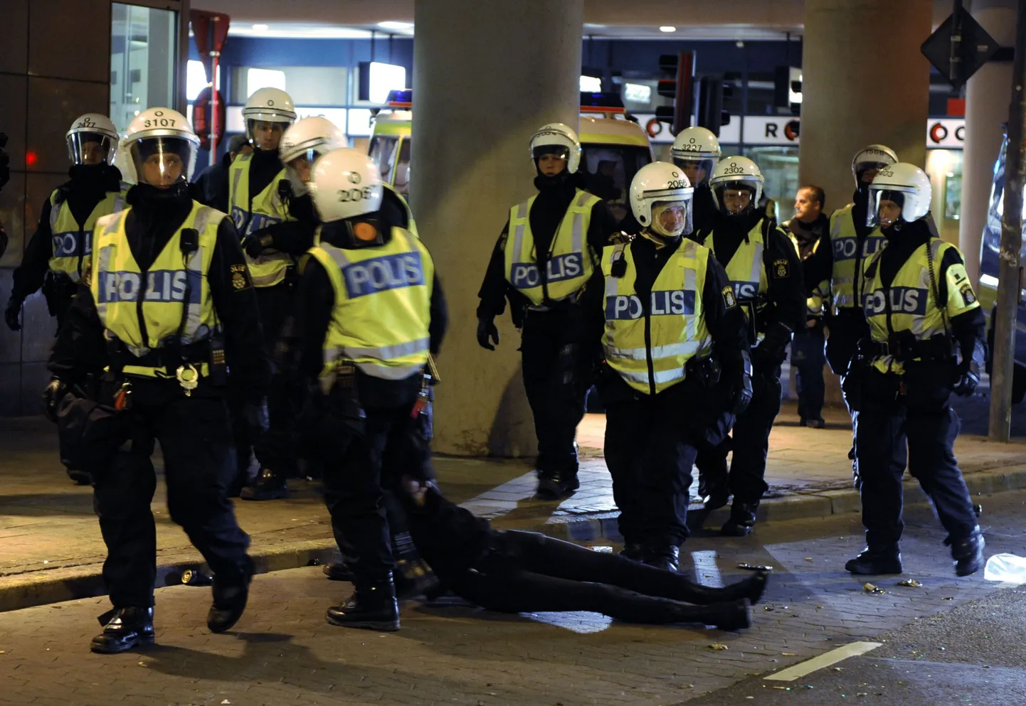 Rootsi politseinikud Malmös
