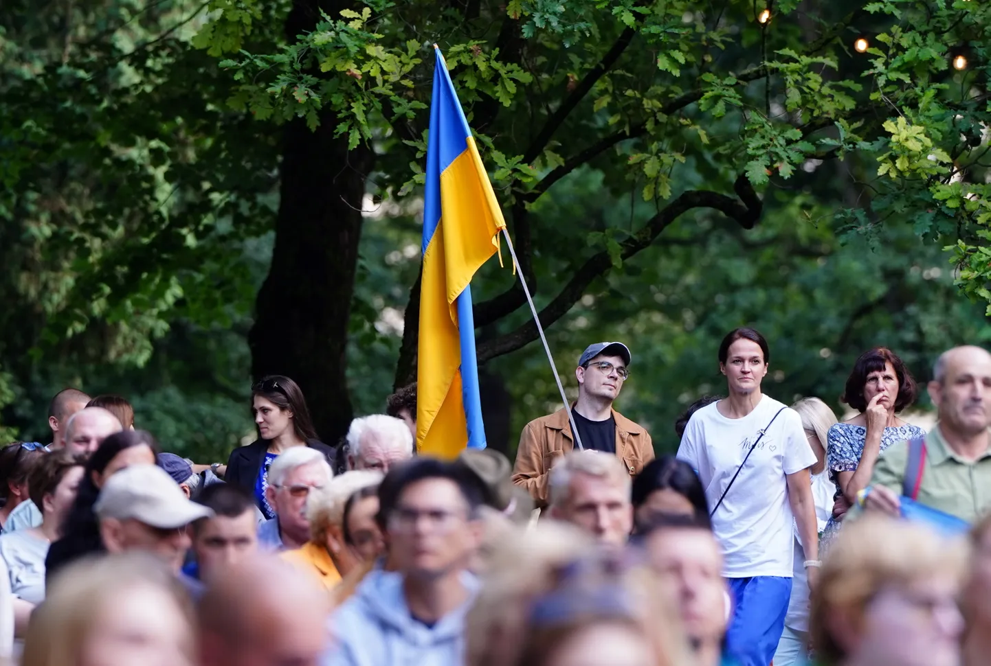 Atzīmējot Ukrainas Neatkarības dienu, Vērmanes dārza norisinās labdarības koncerts Ukrainas armijas atbalstam.
