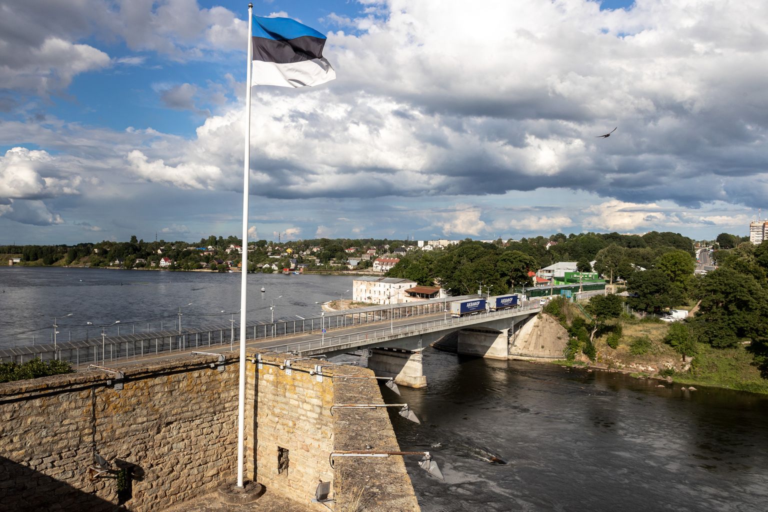 Narva. Eesti-Venemaa piiripunkt.