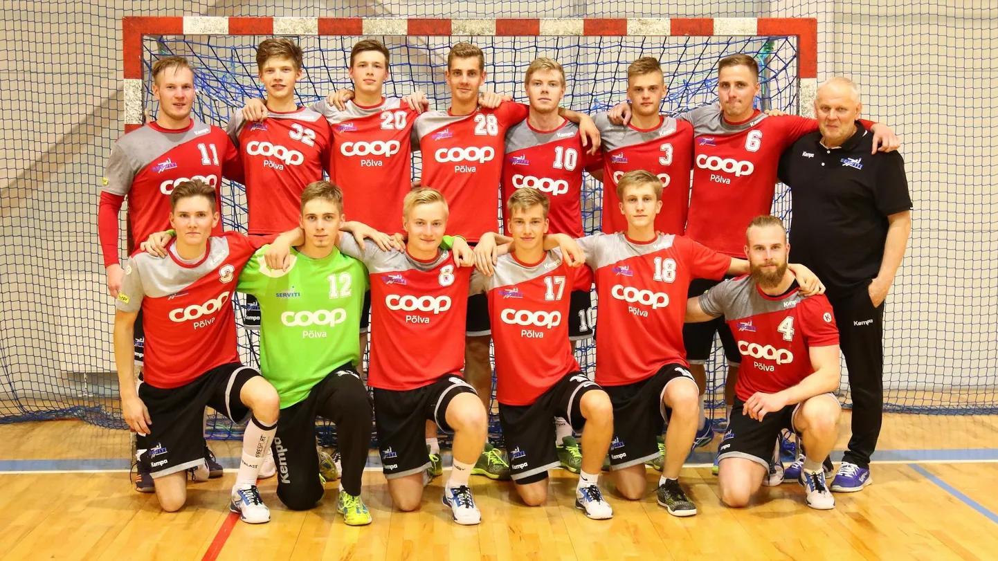 Suure arenguhüppe teinud Coop Põlva koos treener Kalmer Mustinguga. FOTO: Helin Potter