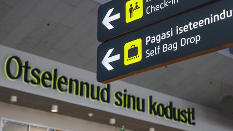 NARKOMUULAD NIGEERIAST ⟩ Tallinna lennujaamas võeti vahele kaks kokaiini kõhuvedajat