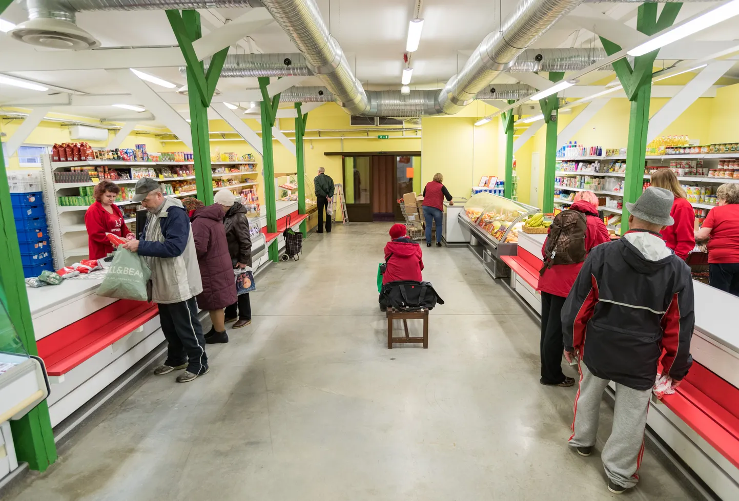Municipal grocery store Lipo.