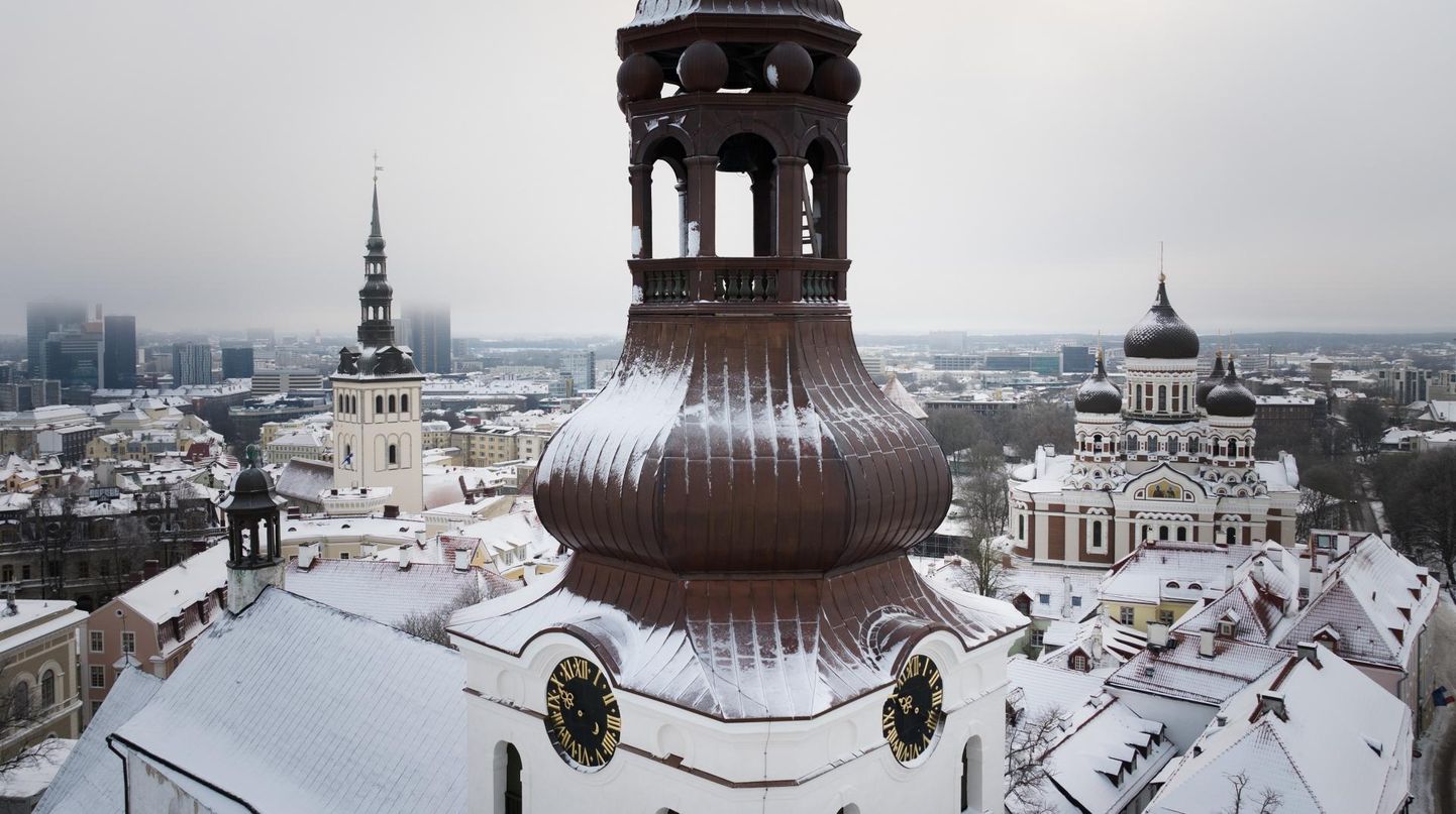 29.11.2023, Tallinn. Droonifotod Tallinna Toomkirikust vanalinnas. Pilt on illustreeriv.