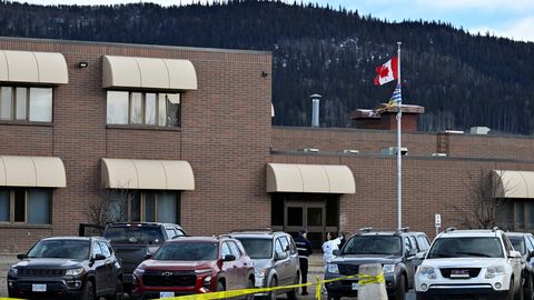 Kanada koolitulistamises kahtlustatakse vaimse tervise probleemidega 18-aastast transnaist