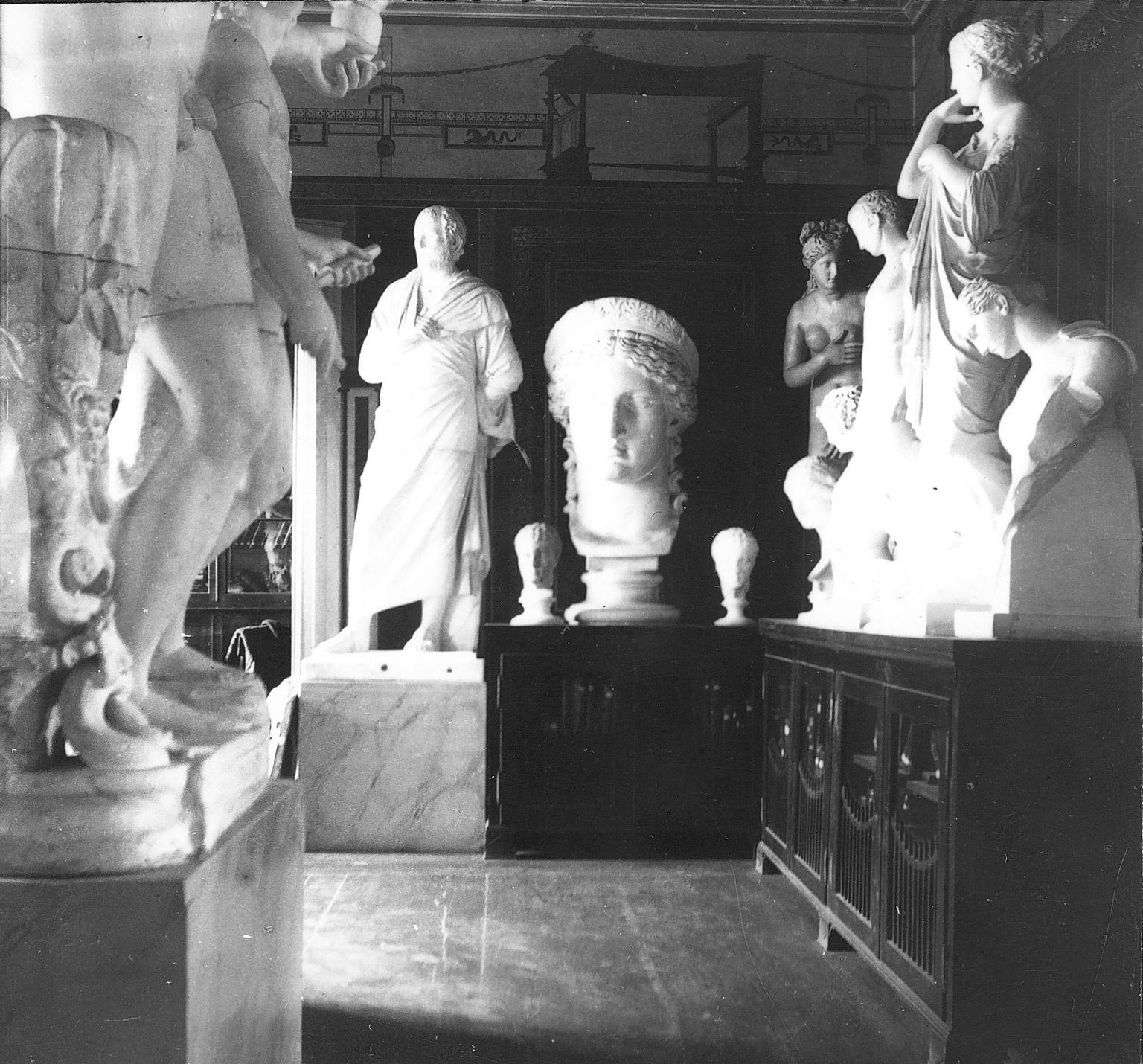 Tartu Ülikooli kunstimuuseum aastal 1898.