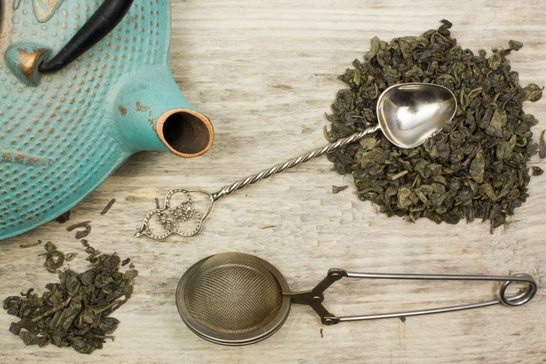 Чай был одним из наиболее любимых напитков североамериканских колонистов, также как, впрочем, и ром
