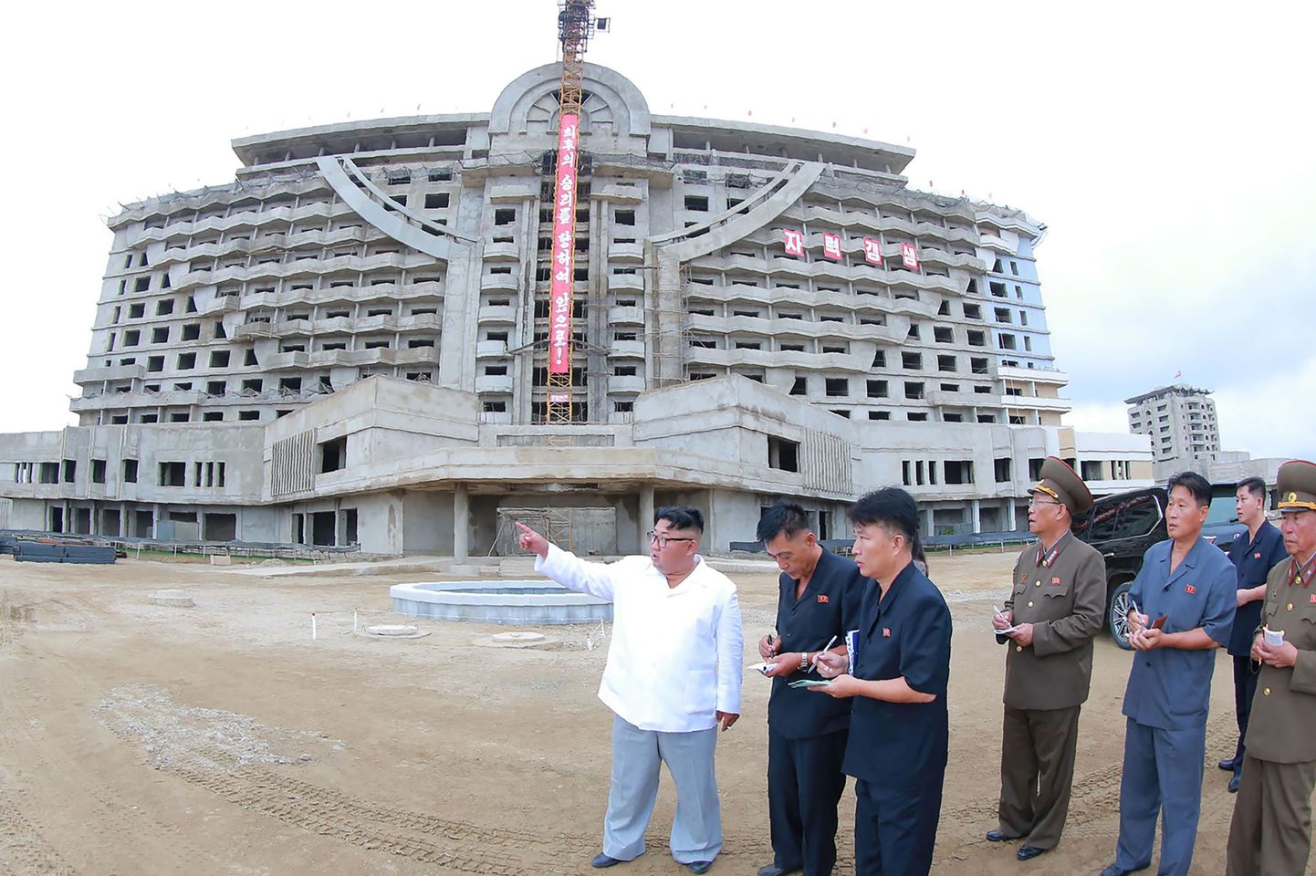 Põhja-Korea liider Kim Jong-un külastas rajatavat Wŏnsan-Kalma turismipiirkonda mullu augustis.