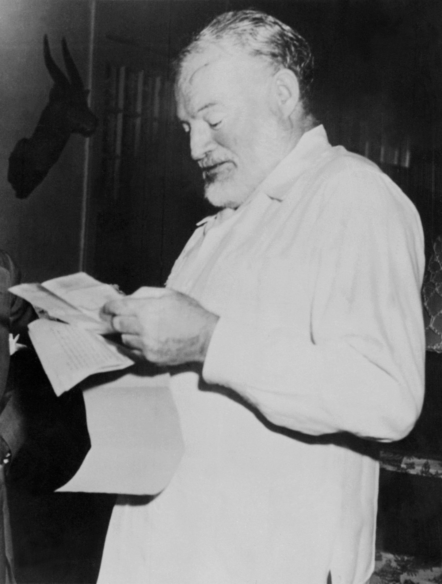 Ernest Hemingway 1954. aastal