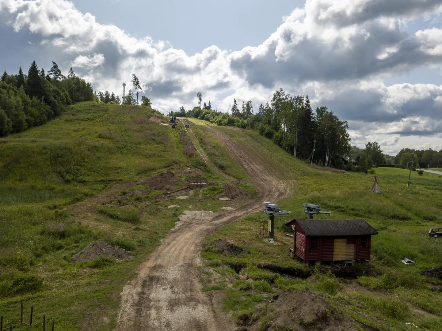 Väike-Munamägi läbib sellel suvel uuenduskuuri.