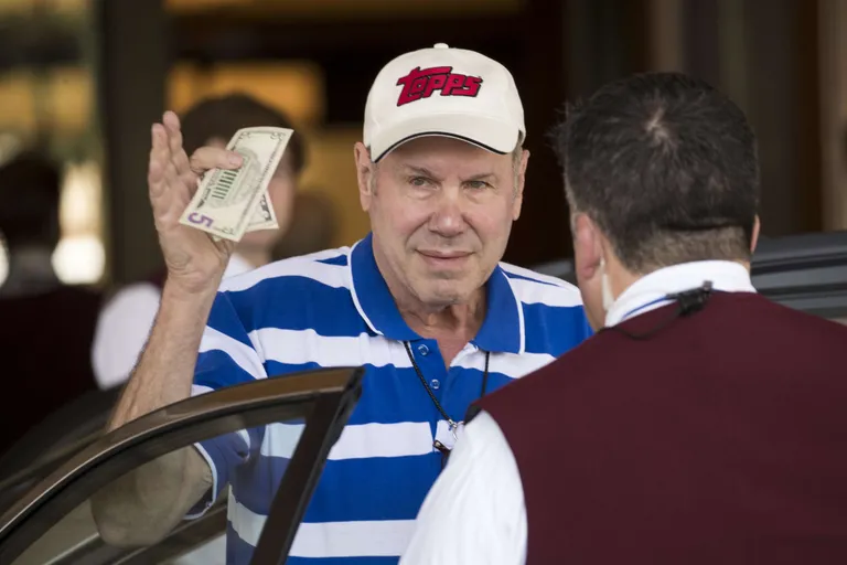 Endine Disney juht Michael Eisner tänavu suvel.