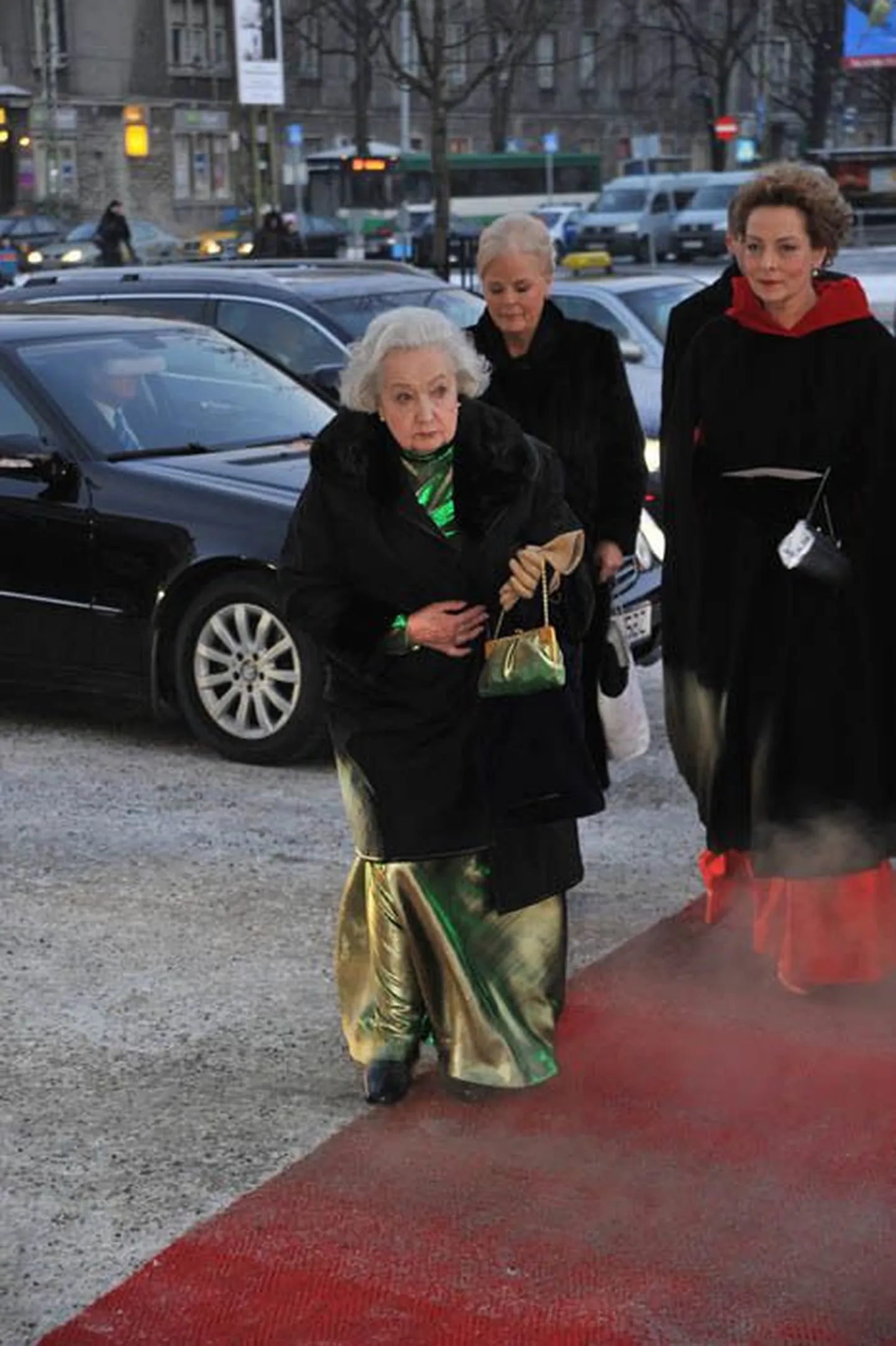 Vabariigi aastapäevale saabujad