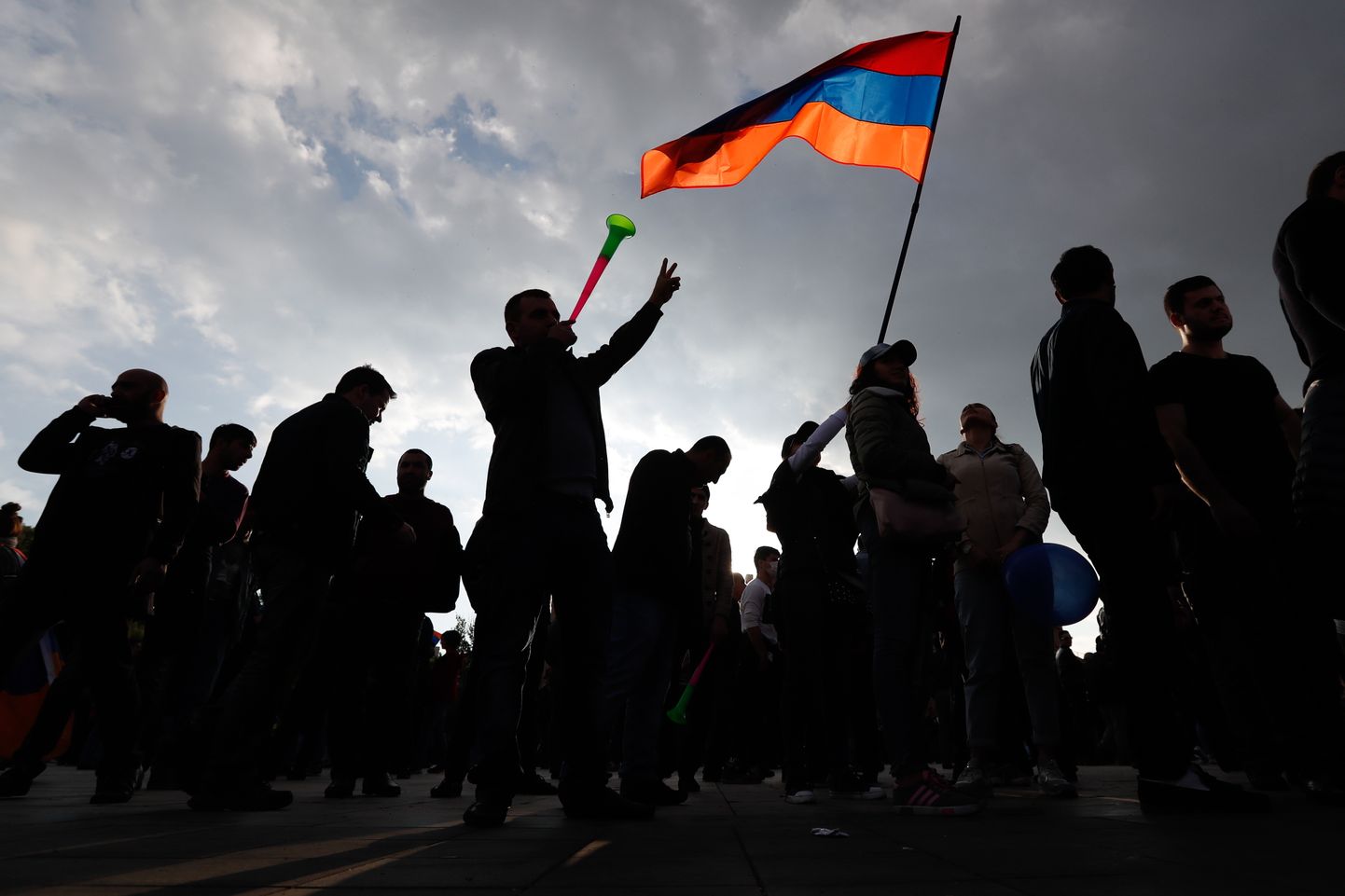 Участники протестов в Ереване.
