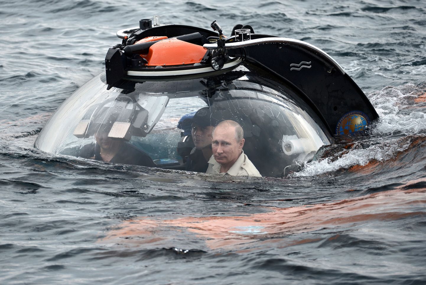 Venemaa president Vladimir Putin sukeldumas 18. juulil 2015 batüskaafiga Musta merre 83 meetri sügavusse muistset laevavrakki uurima. Foto on illustratiivne.
