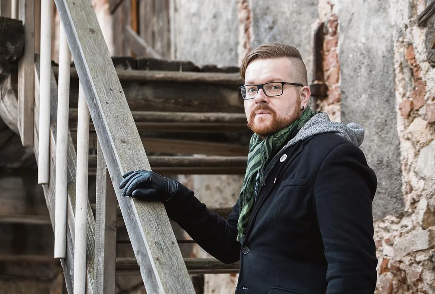 Argo Juske on Tori rahvamajas tegutsenud juba 20 aastat. Esialgu ringijuhendaja, dekoraatori ja sündmuste korraldajana. Viimased pea 11 aastat juhatajana.