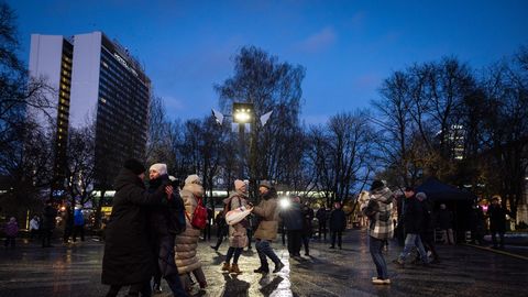 Riikliku lipupäevana tähistati eile esimest korda eesti kirjanduse päeva