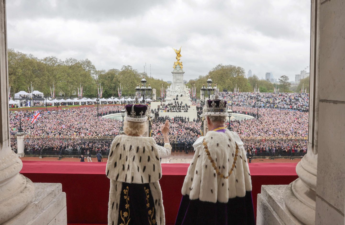 Kuningas Charlesi III kroonimispäev.