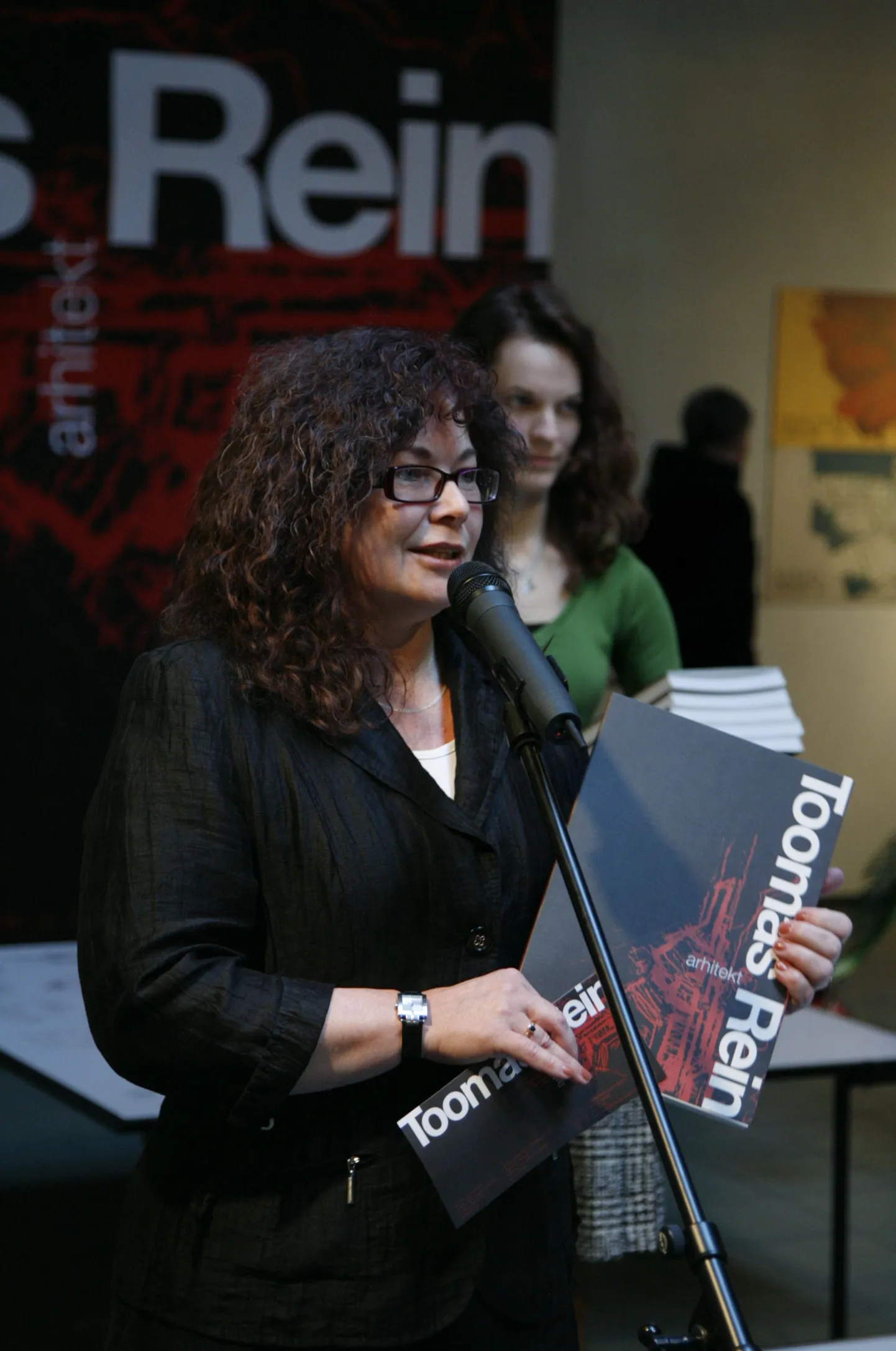 Karin Hallas-Murula.