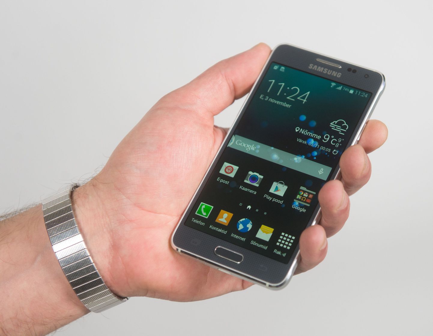 Samsung Galaxy Alpha. Foto on illustratiivne.