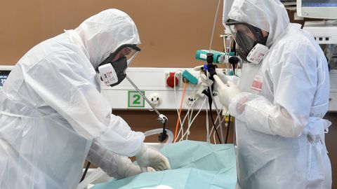 Эпидемиолог: в феврале в Латвии может быть свыше 22 000 случаев коронавируса в день