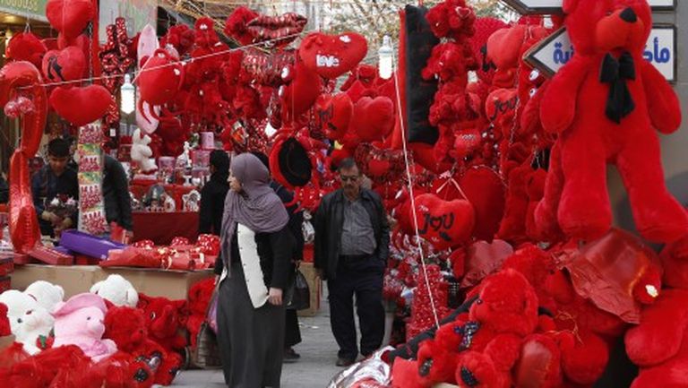 14 февраля 2015 года. Багдад готовится ко Дню Святого Валентина 