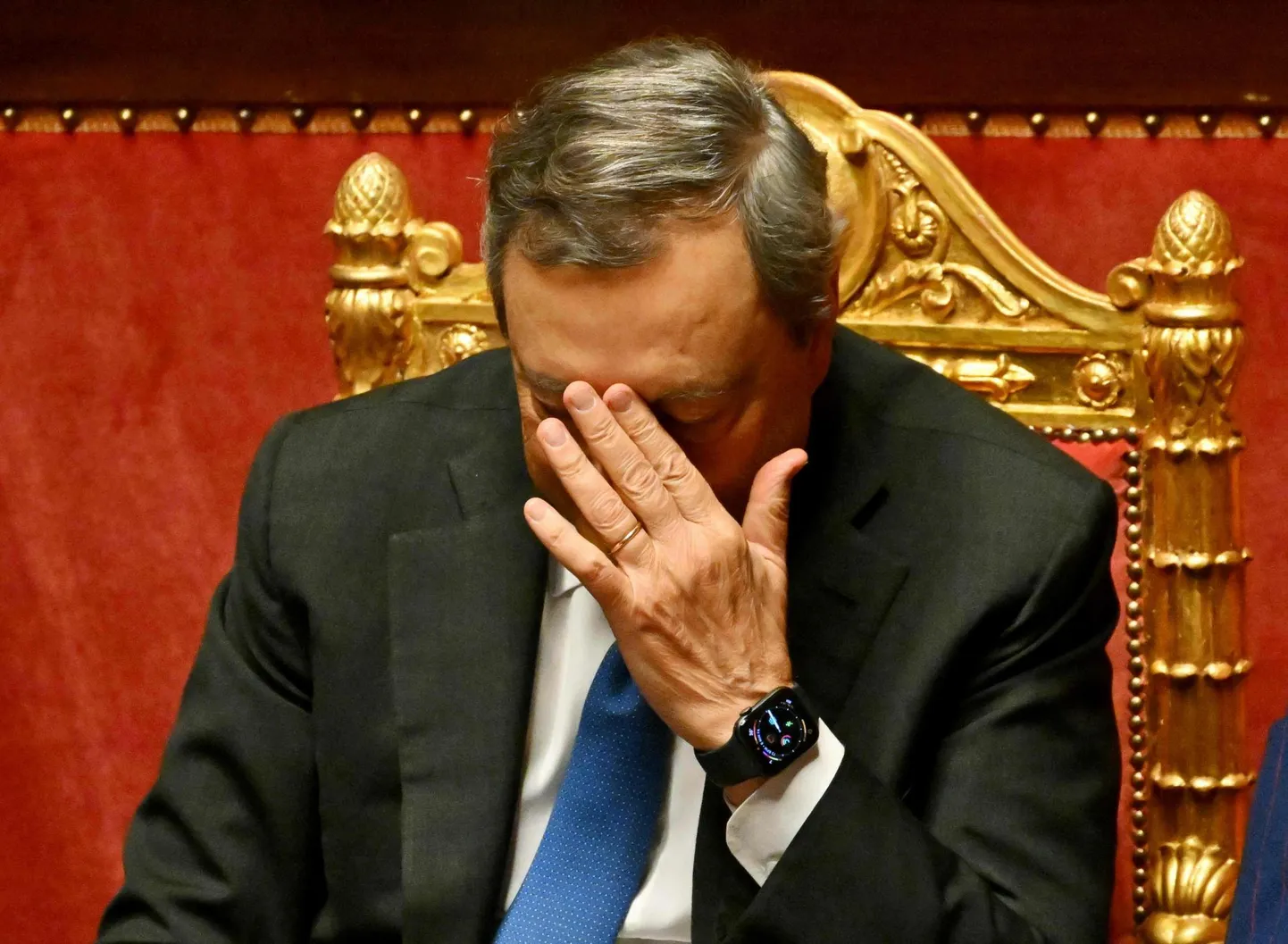 Itaalia peaminister Mario Draghi eile parlamendis valitsuse jätkamise üle peetud debati ajal.
