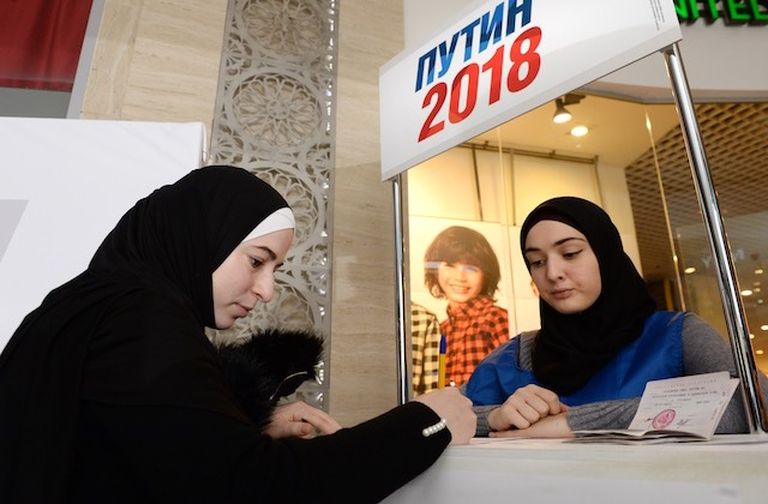 Иллюстративное фото. Президента Путина наверняка поддержат избиратели в Чечне