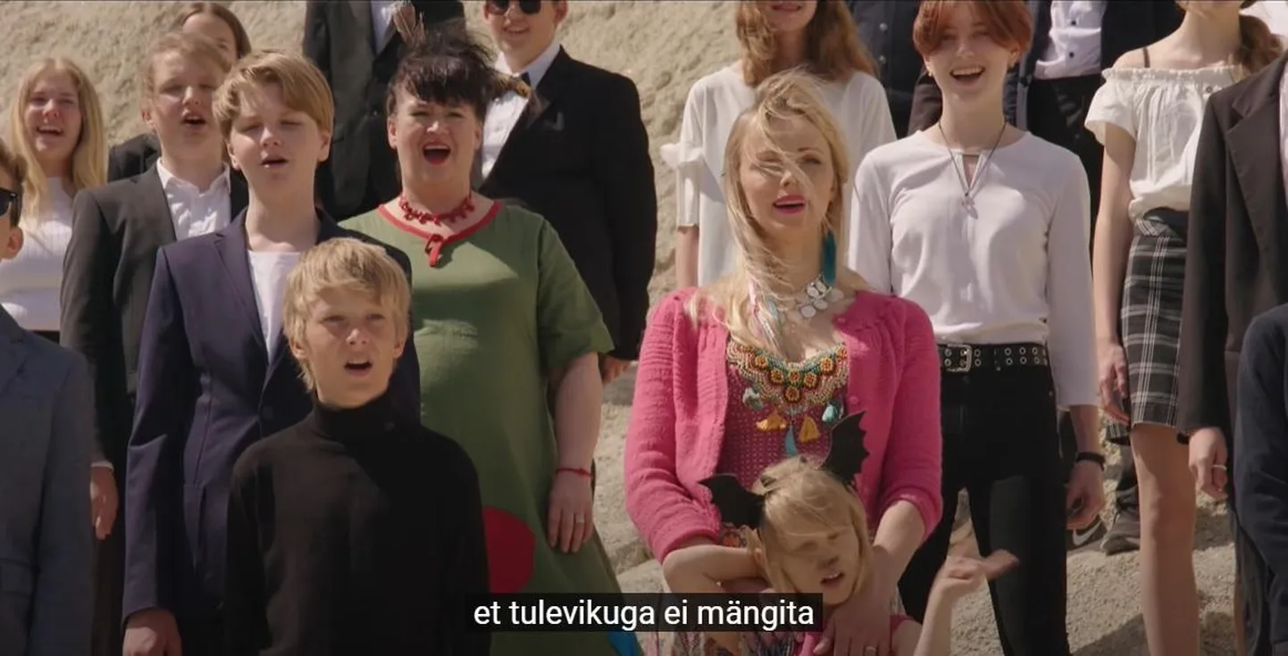 Ansambli Naised Köögis video "Mis maa meile jääb" on pühendatud sel laupäeval ees ootavale maailmakoristuspäevale.