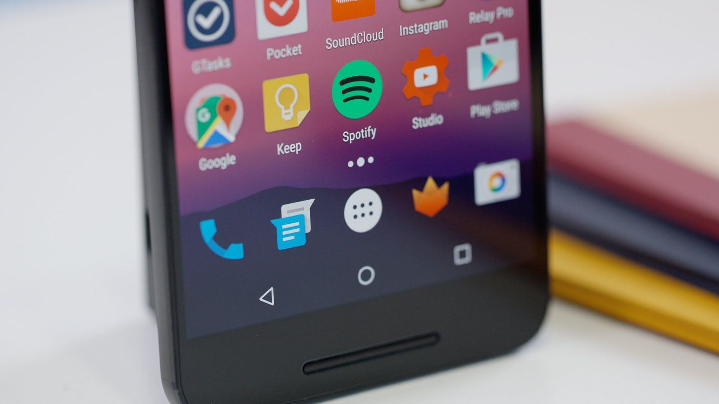 Android N toob jälle mitmeid põnevaid uuendusi. Kaader Youtube'ist.