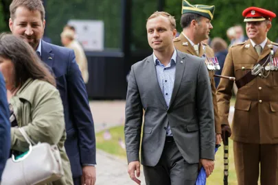Карл Сандер Касе.