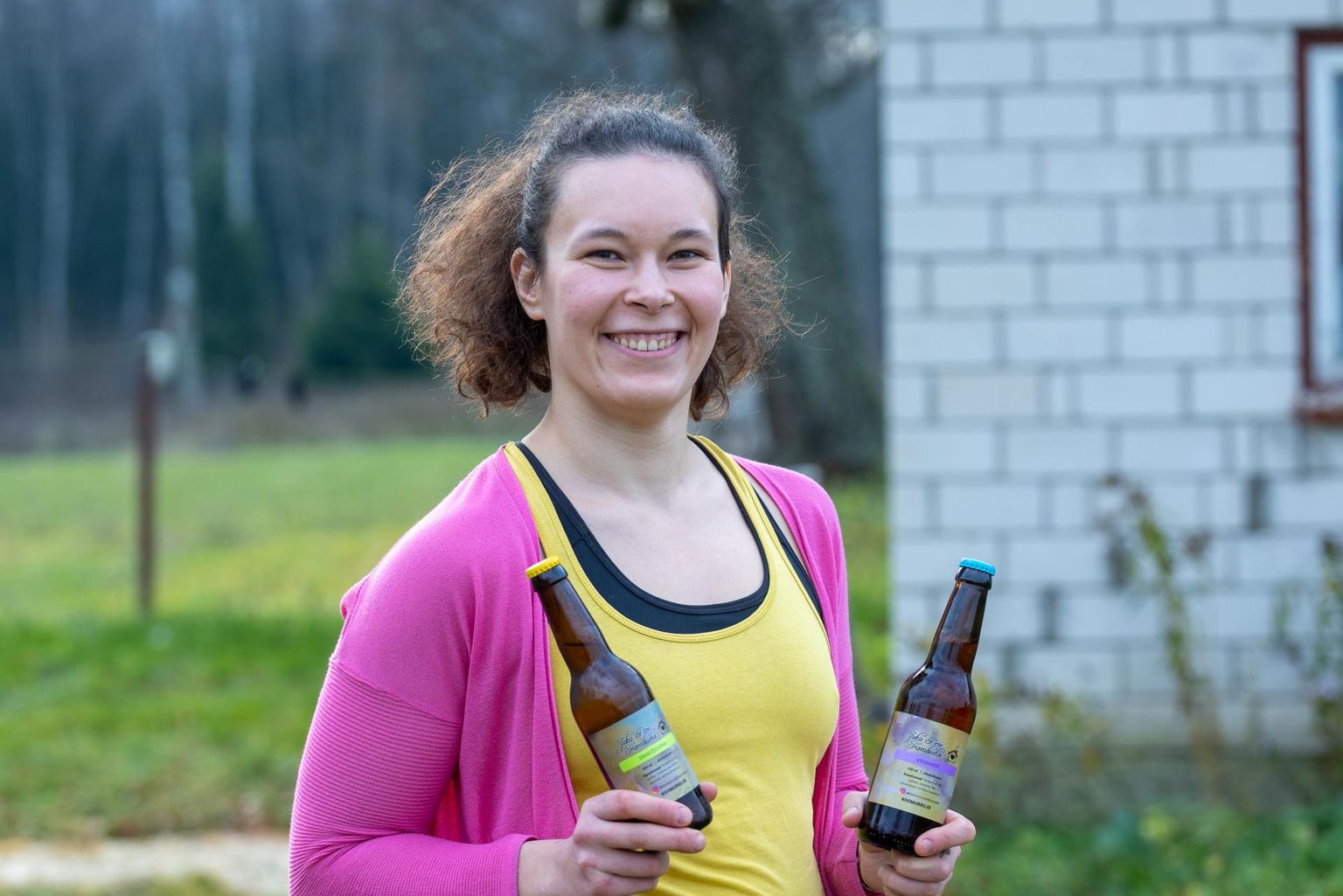 Liis Järvamägi toodab kombucha&#39;t Väike-Maarja vallas Kivimurru talus.