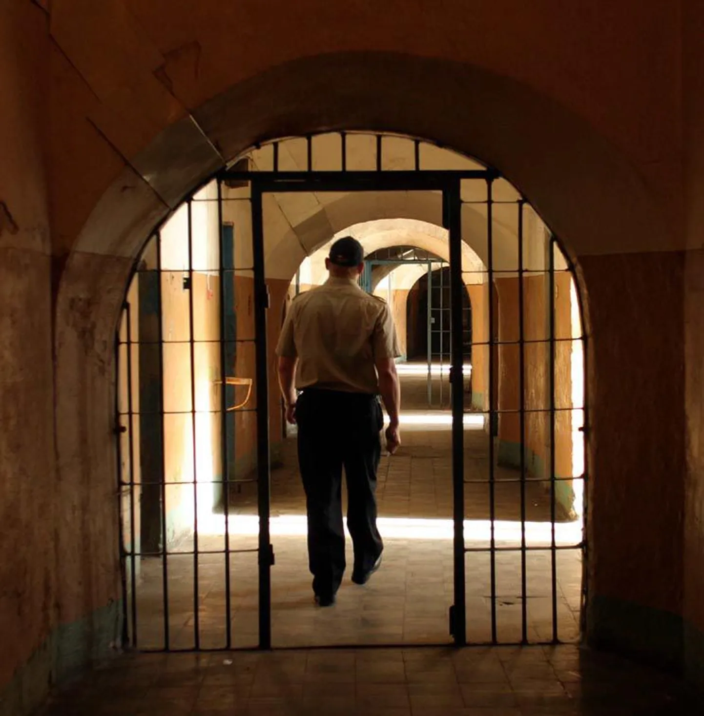 Pärast Tartu vangla valmimist jäid kurikuulsasse Patarei vanglasse ainult haiged kinnipeetavad.


LIIS TREIMANN («Postimees»)
