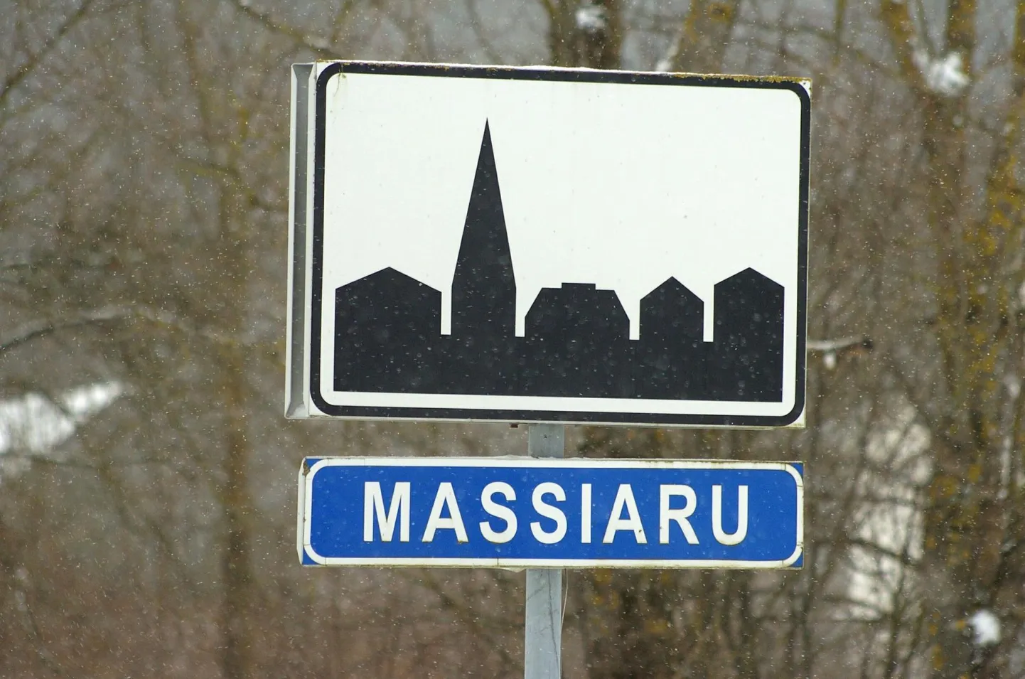 Käära–Massiaru–Tõitoja–Pärnu hommikuse bussiliini sõidugraafik muutub.